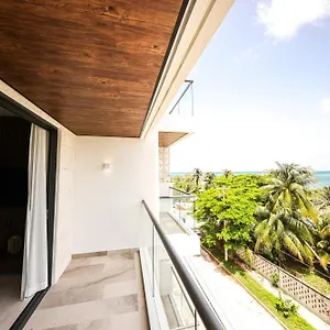 https://porto-blu.allrivieramayahotels.com